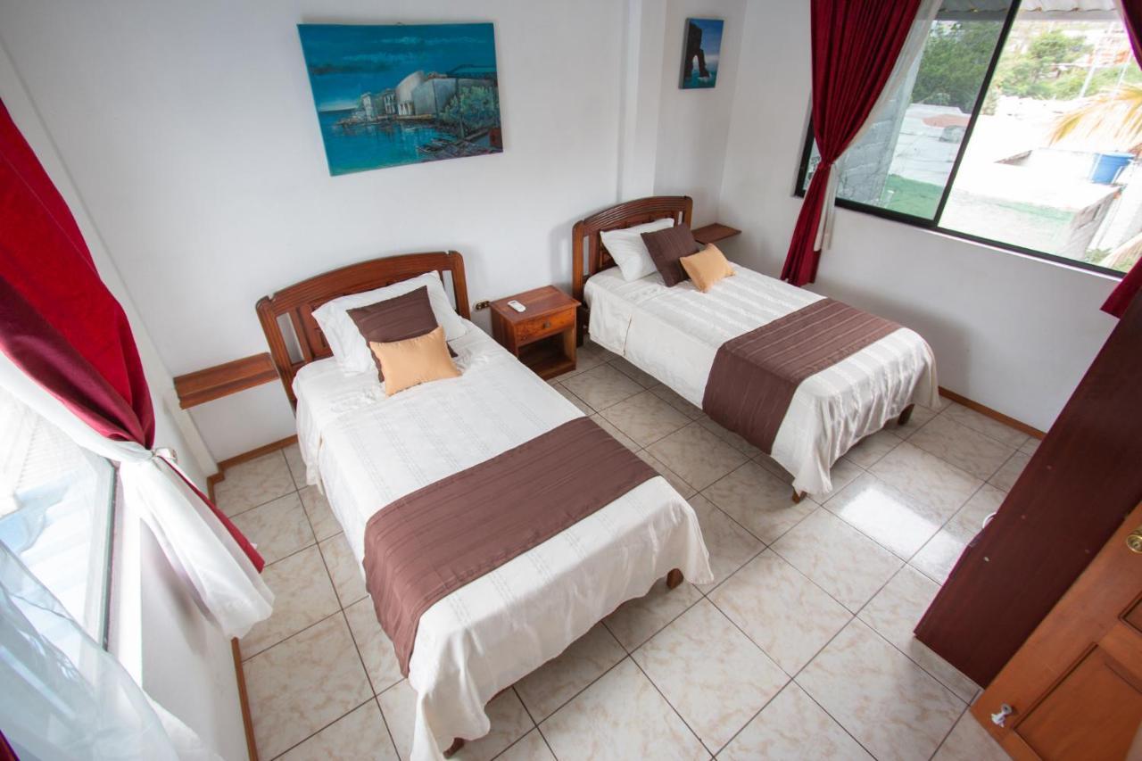 Maytenus Galapagos Puerto Ayora  Exteriör bild
